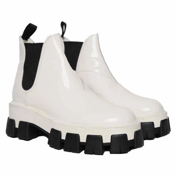 PRADA Chelsea Boots Slip-on White Patent Leather Chunky Rubber Soles Sz 35.5 - Picture 1 of 13